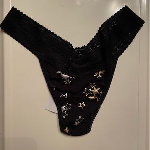 New HANKY PANKY Dream Original Rise Thong Black Lace with Gold and Silver Stars